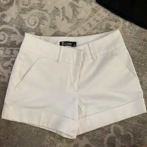 New York & Company White Women’s Shorts
